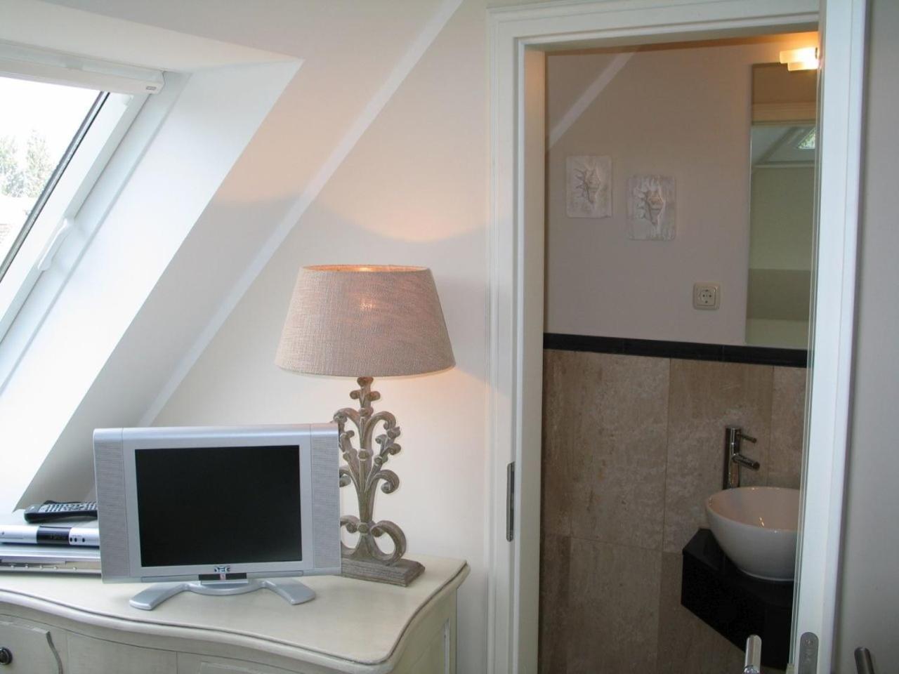 Godeke Michels Ferienwohnung 35Susewind Mueggenburger Weg 40 Zingst Esterno foto